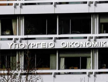 Ντροπή! - Αύξηση μισθών στους διοικητές ΔΕΚΟ μέσα στο εθνικό πένθος ζητεί το ΥΠΟΙΚ με τροπολογία στην Βουλή!